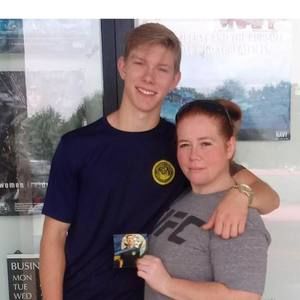 Meet your Posher, Theresa